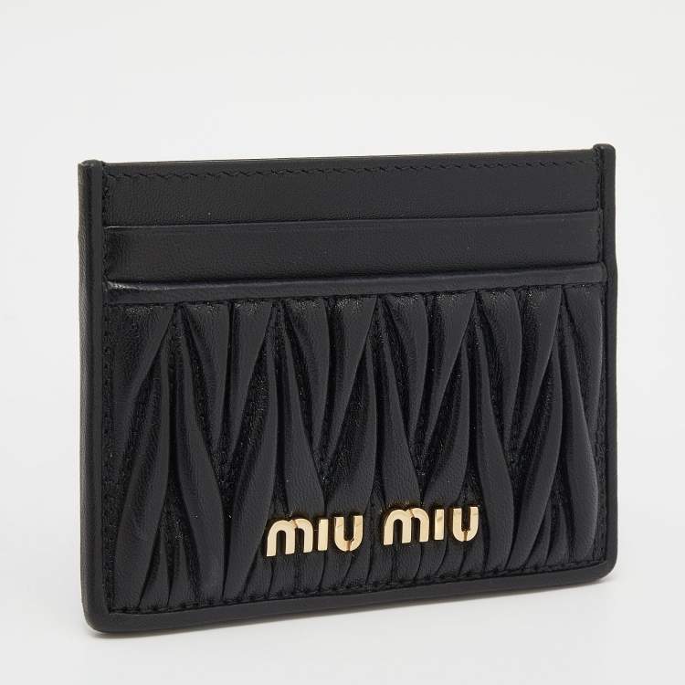 Pre Owned Miu Miu Black Matelassé Leather Card Holder