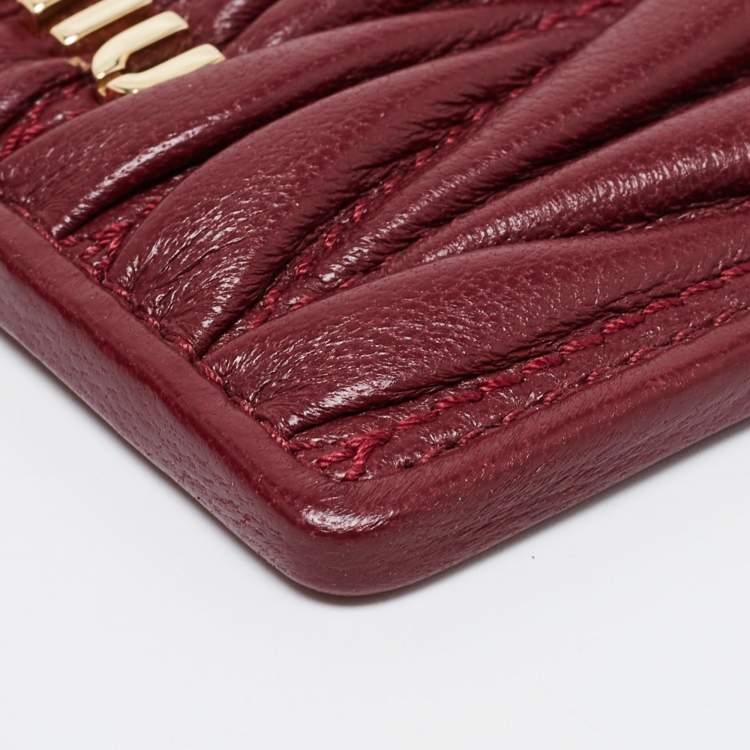 Pre Owned Miu Miu Burgundy Matelassé Leather Card Case