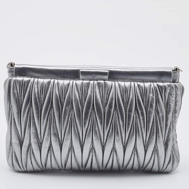 Pre Owned Miu Miu Silver Matelassé Leather Frame Crossbody Bag