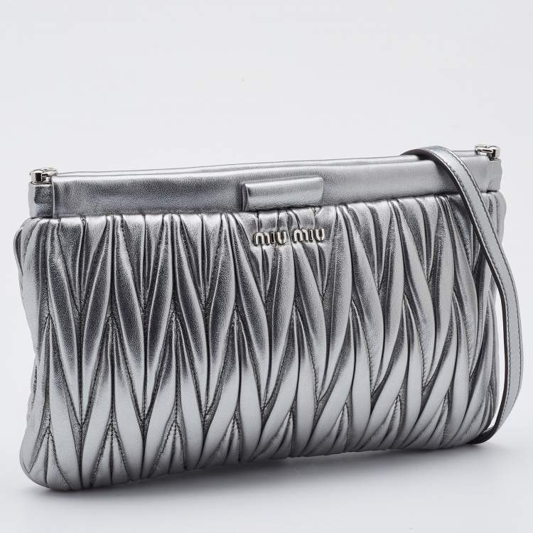 Pre Owned Miu Miu Silver Matelassé Leather Frame Crossbody Bag