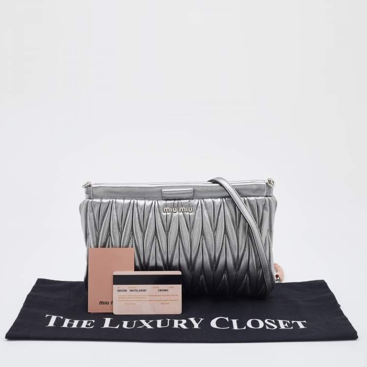 Pre Owned Miu Miu Silver Matelassé Leather Frame Crossbody Bag