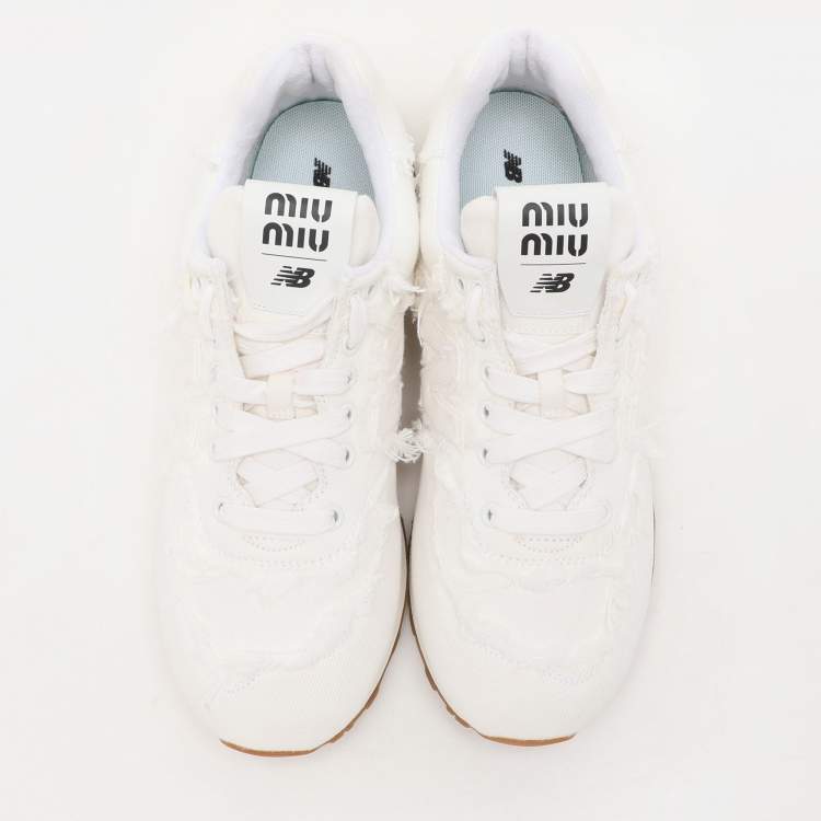 Pre Owned Miu Miu x New Balance White Canvas 574 Athletic Low Top Sneakers Size 41