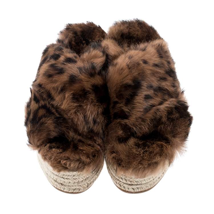 مملوكة مسبقًا Miu Miu Brown Leopard Print Fur Cross Strap Espadrille Platform Slides Size 37.5 