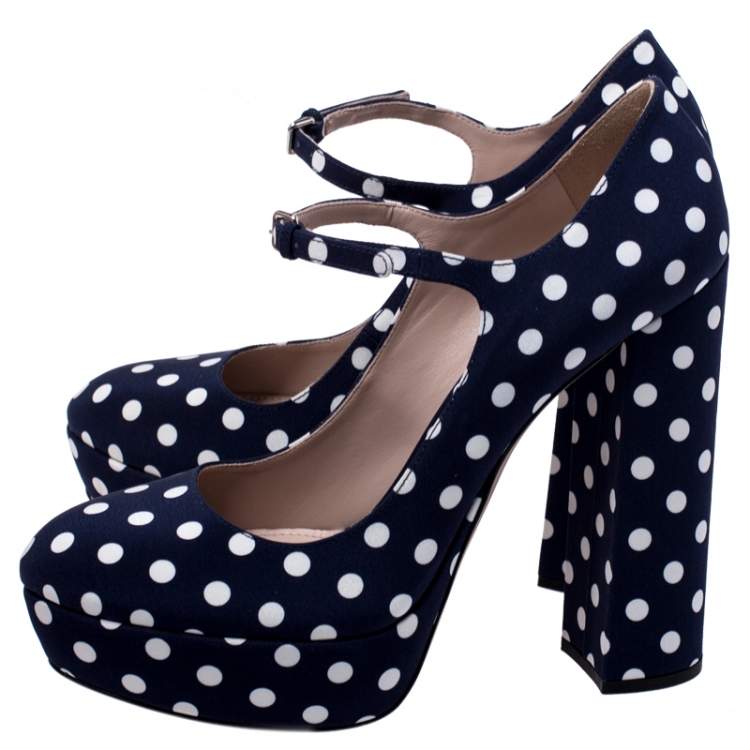 مملوكة مسبقًا Miu Miu Blue Polka Dot Canvas Mary Jane Platform Ankle Strap Pumps Size 39.5 
