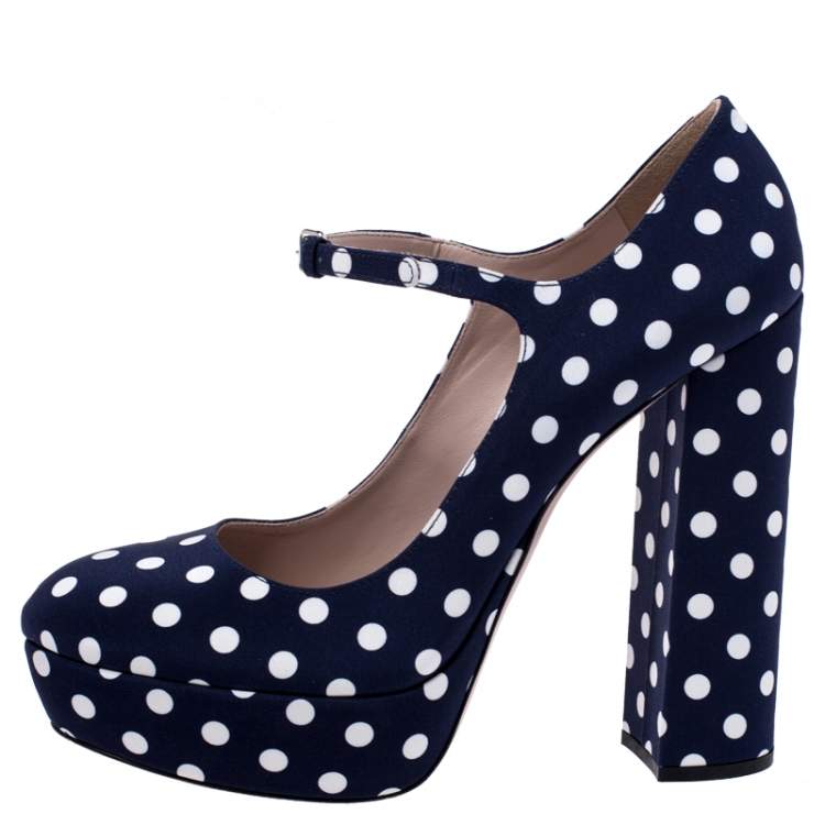 مملوكة مسبقًا Miu Miu Blue Polka Dot Canvas Mary Jane Platform Ankle Strap Pumps Size 39.5 