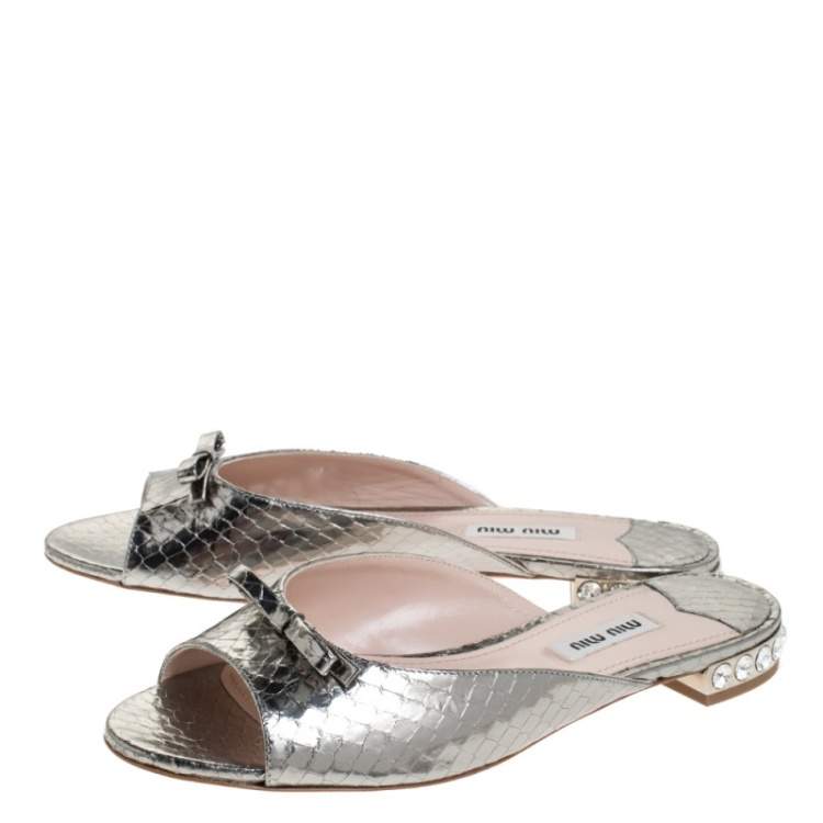 Pre Owned Miu Miu Silver Python Embossed Leather Crystal Embellished Slide Sandals Size 36.5