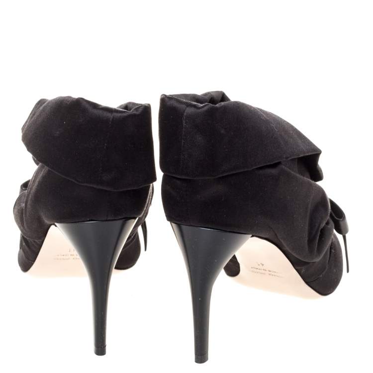 Pre Owned Miu Miu Black Ruched Satin Crystal Bow Embellished Pointed Toe Pumps Size 41