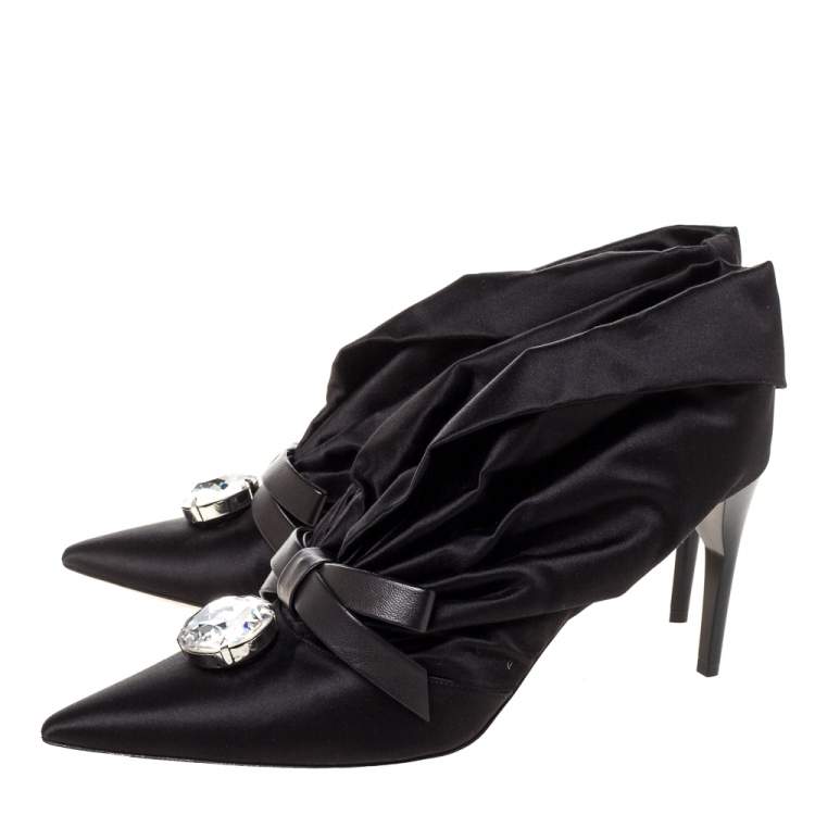 Pre Owned Miu Miu Black Ruched Satin Crystal Bow Embellished Pointed Toe Pumps Size 41