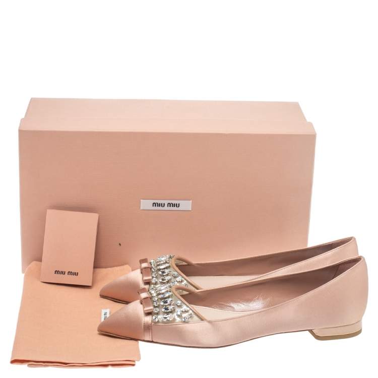 Pre Owned Miu Miu Beige Satin Crystal Embellished Bow Ballet Flats Size 38