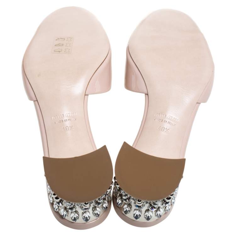 Pre Owned Miu Miu Beige Patent Leather Bow Crystal Embellished Heel Sandals Size 40.5