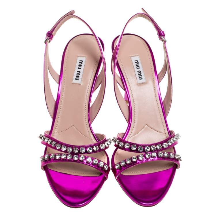 مملوكة مسبقًا Miu Miu Purple Leather Crystal Embellished Slingback Sandals Size 40