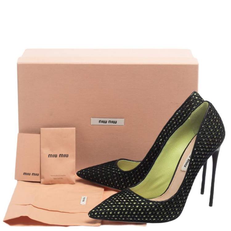 Pre Owned Miu Miu Black/Green Mesh And Fabric Pointed Toe Pumps Size 37.5