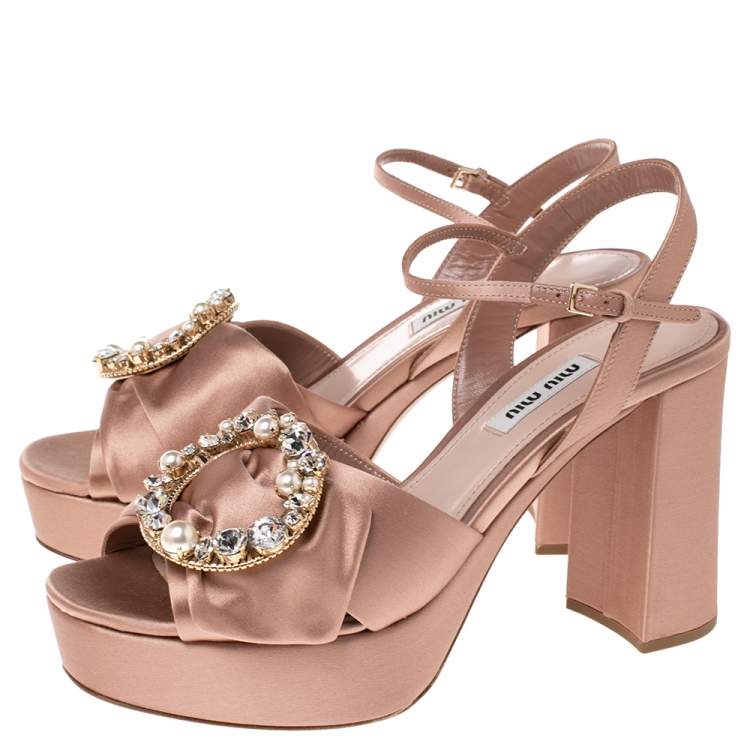 مملوكة مسبقًا Miu Miu Beige Satin Embellished Platform Heel Sandals Size 38