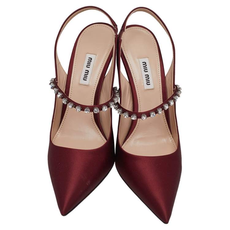 مملوكة مسبقًا Miu Miu Burgundy Satin Crystal Embellished Mary Jane Slingback Sandals Size 39