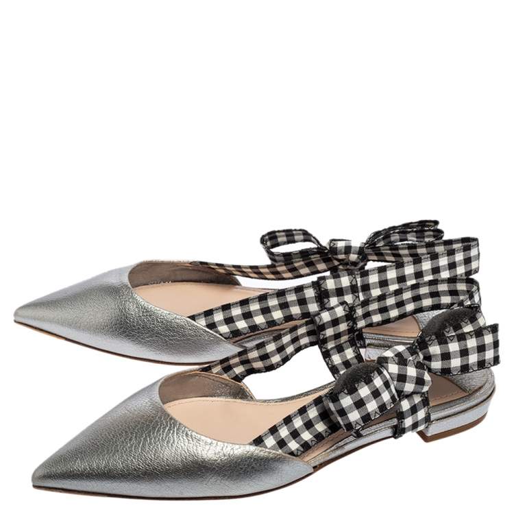 مملوكة مسبقًا Miu Miu Silver Leather And Gingham Fabric Slingback Flat Pumps Size 35