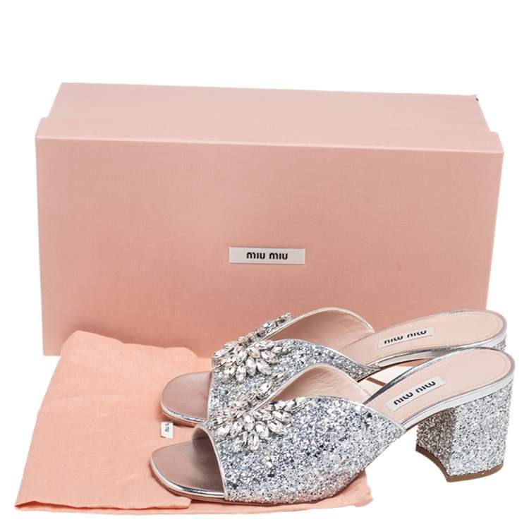 مملوكة مسبقًا Miu Miu Coarse Glitter Crystal Embellished Mules Sandals Size 38.5