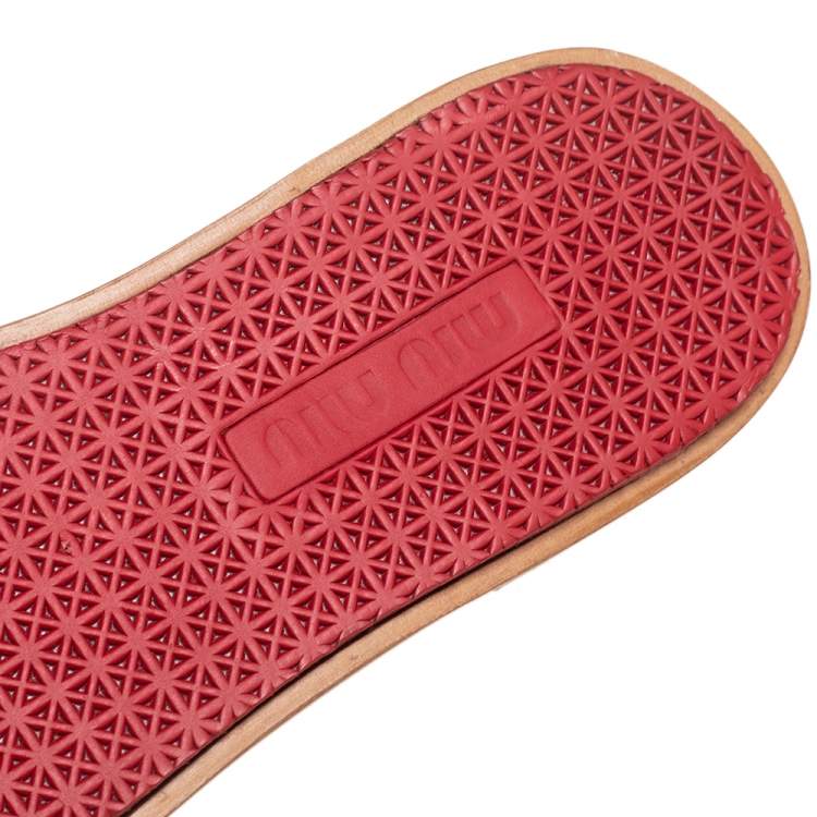 Pre Owned Miu Miu Red Leather Studded Flat Sandals Size 36.5