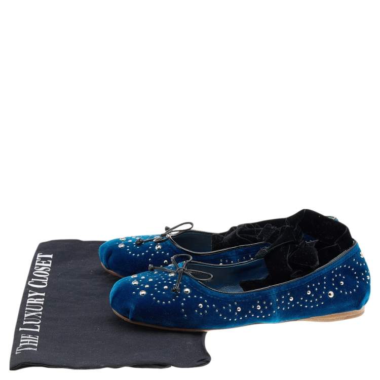 Pre Owned Miu Miu Blue/Black Velvet And Patent Leather Studded Tie Up Ballet Flats Size 36