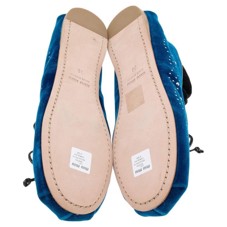 Pre Owned Miu Miu Blue/Black Velvet And Patent Leather Studded Tie Up Ballet Flats Size 36