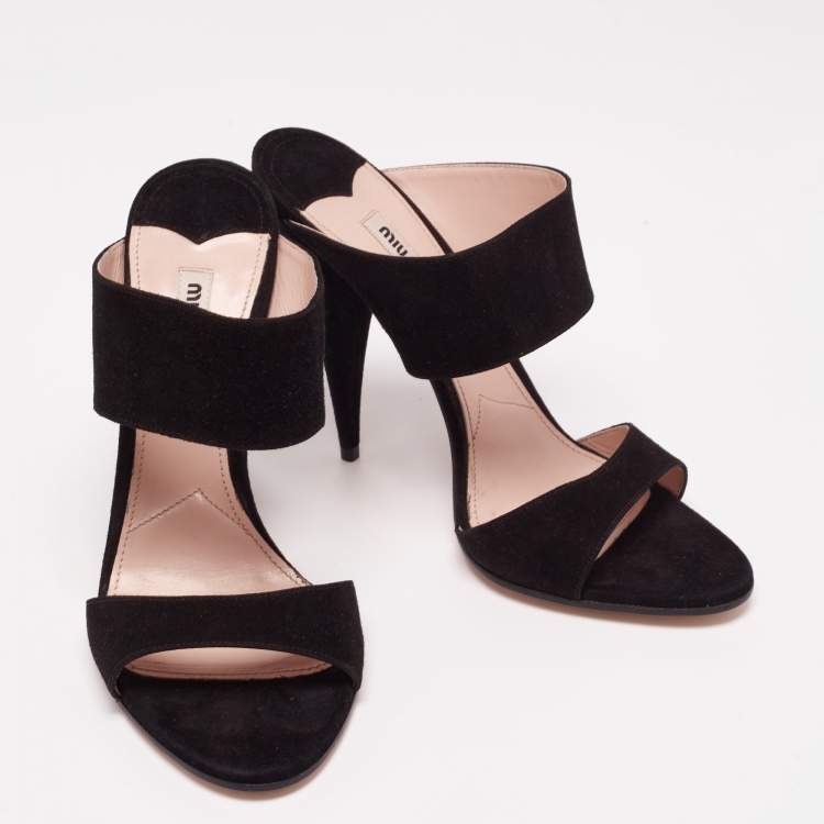Pre Owned Miu Miu Black Suede Banded Sandals Size 40.5