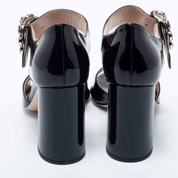مملوكة مسبقًا Miu Miu Black Patent Leather Mary Jane Pumps Size 40