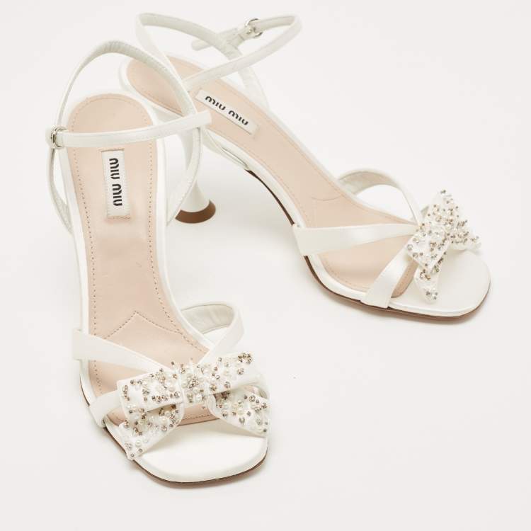 Pre Owned Miu Miu White Satin Beads Embellished Bow Ankle Strap Sandals Size 40