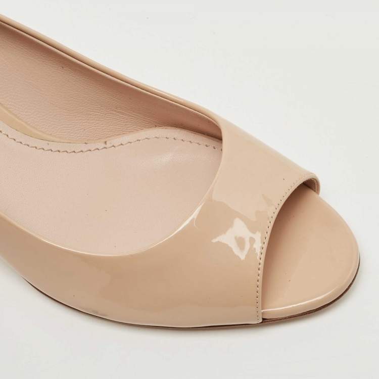 Pre Owned Miu Miu Beige Patent Leather Crystal Embellished Peep Toe Pumps Size 37