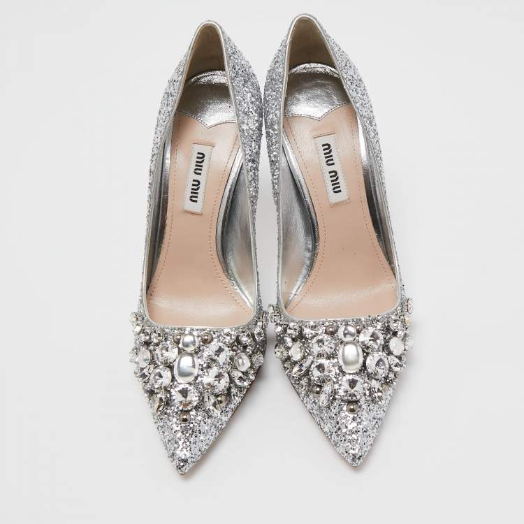 Pre Owned Miu Miu Silver Glitter Crystal Embellished Pointed Toe Pumps Size 35.5