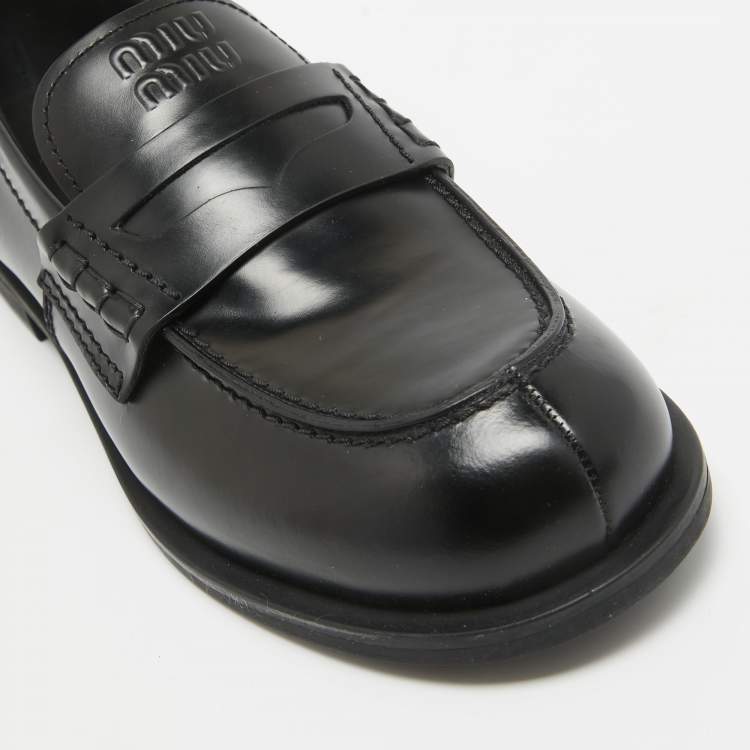 Pre Owned Miu Miu Black Leather Slip On Loafers Size 39