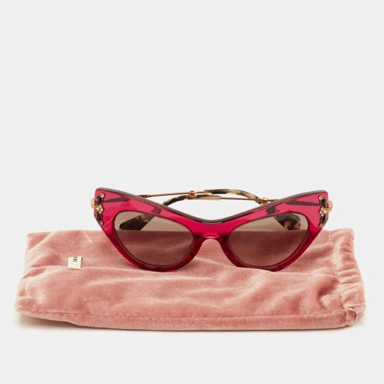 Pre Owned Miu Miu Magenta/Black Gradient Embellished Cat-eye Sunglasses