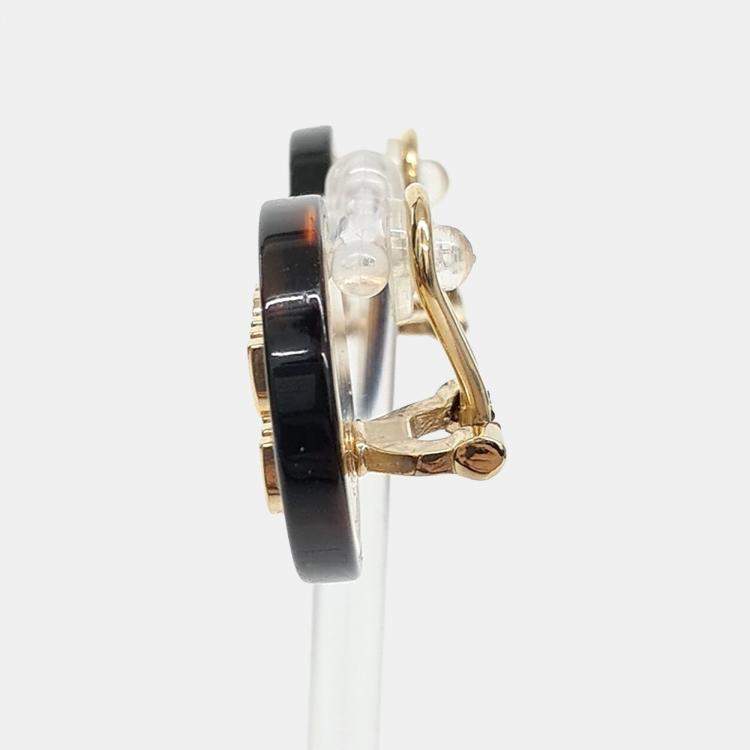 Pre Owned Miu Miu Clip-On Earrings (5IO104)