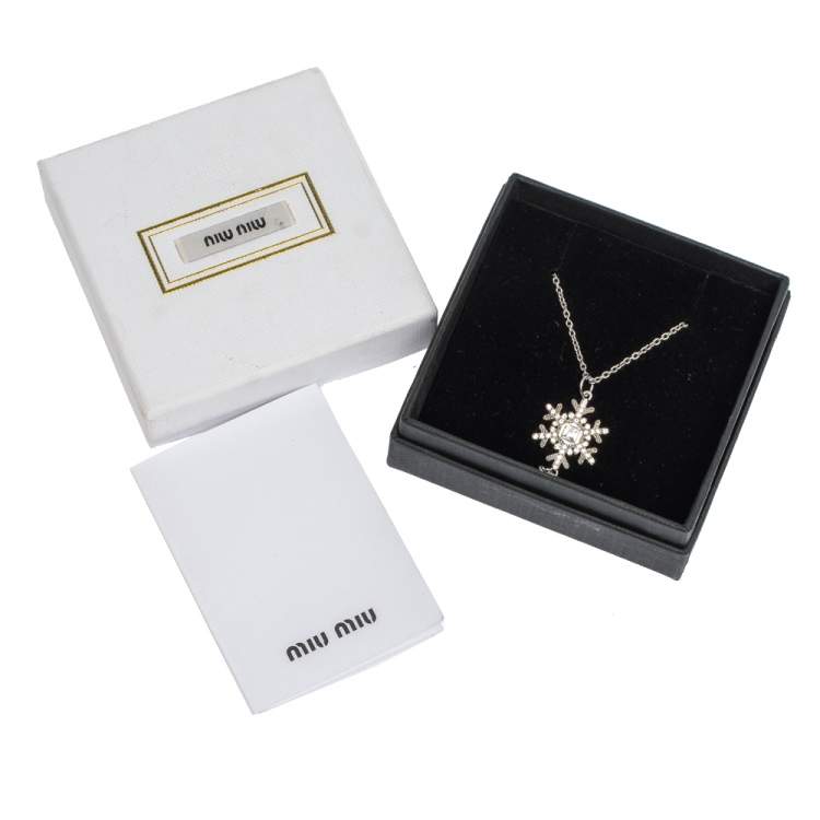 Pre Owned Miu Miu Snow Flake Crystal Embellished Drop Faux Pearl Silver Pendant Necklace.