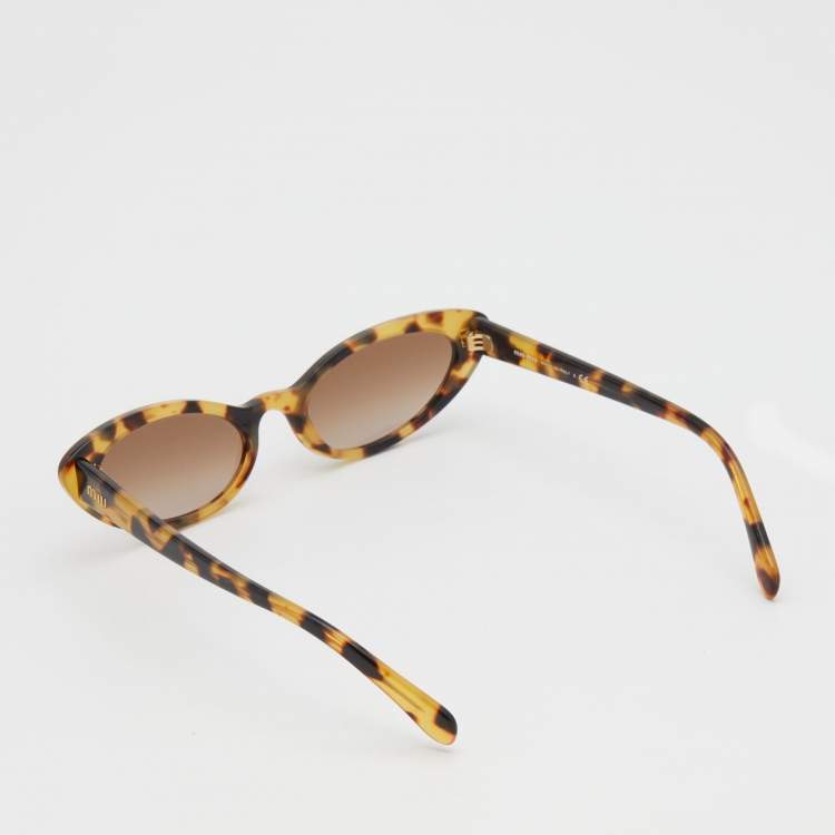 Pre Owned Miu Miu Brown Havana/Brown Gradient SMU09U Cat Eye Sunglasses