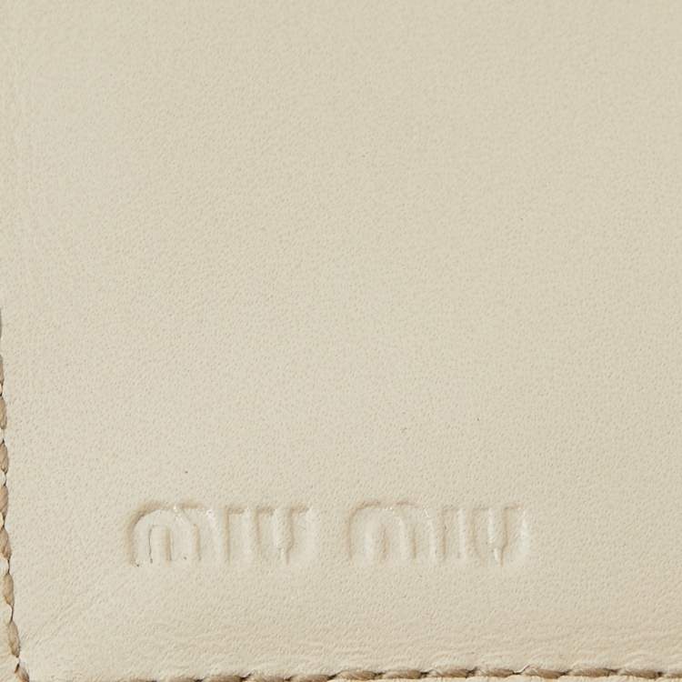 Pre Owned Miu Miu Cream Croc Embossed Leather Case Key Holder