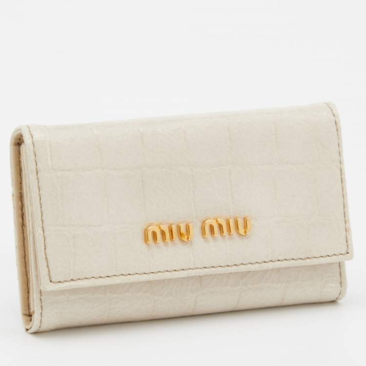 Pre Owned Miu Miu Cream Croc Embossed Leather Case Key Holder