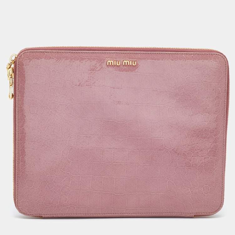 Pre Owned Miu Miu Pink Croc Embossed Patent Leather Zip Around iPad Cover