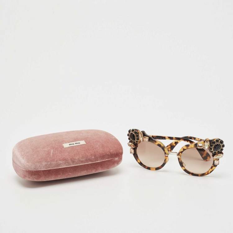 Pre Owned Miu Miu Brown Tortoise SMU04S Crystals Embellished Gradient Cat Eye Sunglasses