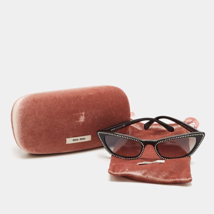 Pre Owned Miu Miu Black Gradient SMU10U Embellished Cat Eye Sunglasses 