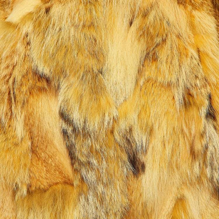 Pre Owned Miu Miu Yellow Coyote Fur Shaggy Vest M
