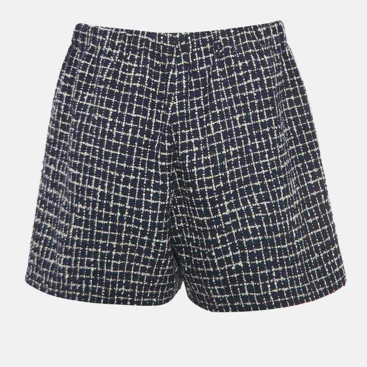 مملوكة مسبقًا Miu Miu Navy Blue Checks Tweed Shorts S