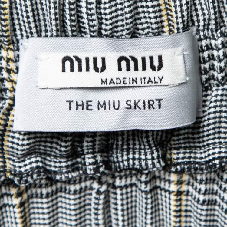 Pre Owned Miu Miu Grey Check Patterned Crepe Pleated Maxi Skirt S