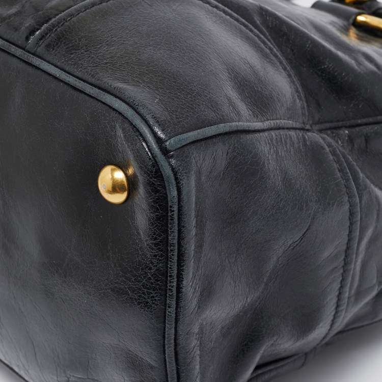 Pre Owned Miu Miu Black Vitello Leather Middle Zip Tote
