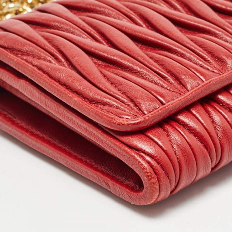 Pre Owned Miu Miu Red Matelasse Leather Flap Wallet On Chain