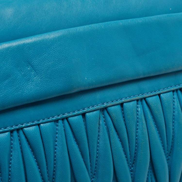 Pre Owned Miu Miu Blue Matelassé Leather Fold Over Zip Shoulder Bag
