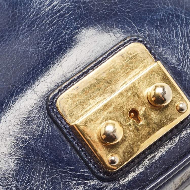 مملوكة مسبقًا Miu Miu Navy Blue Vitello Shine Leather Pushlock Flap Crossbody Bag