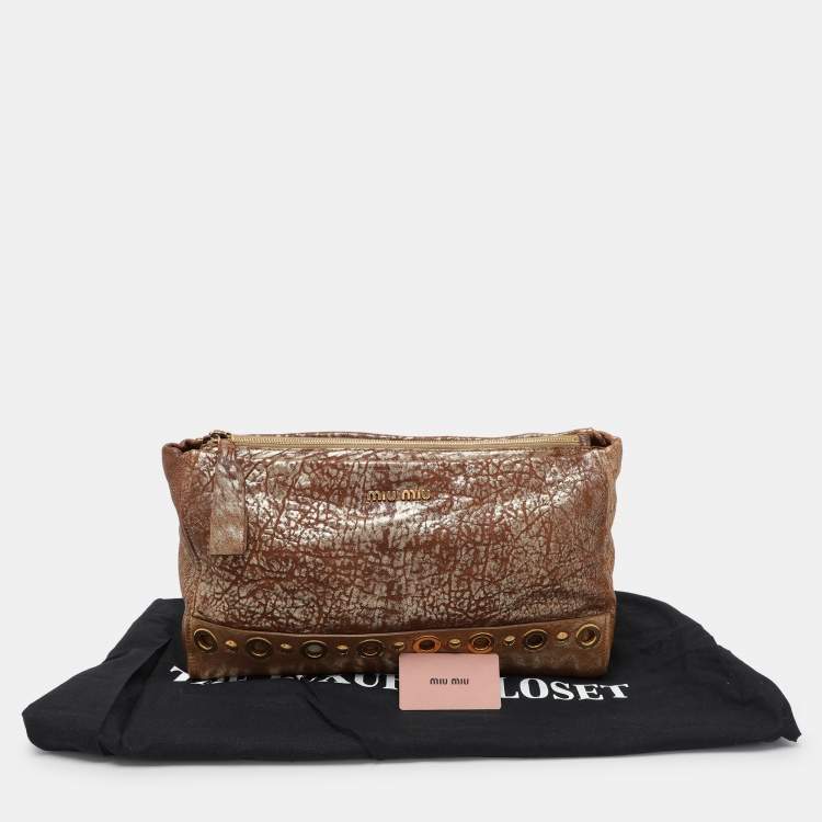 Pre Owned Miu Miu Gold/Brown Textured Leather Clutch