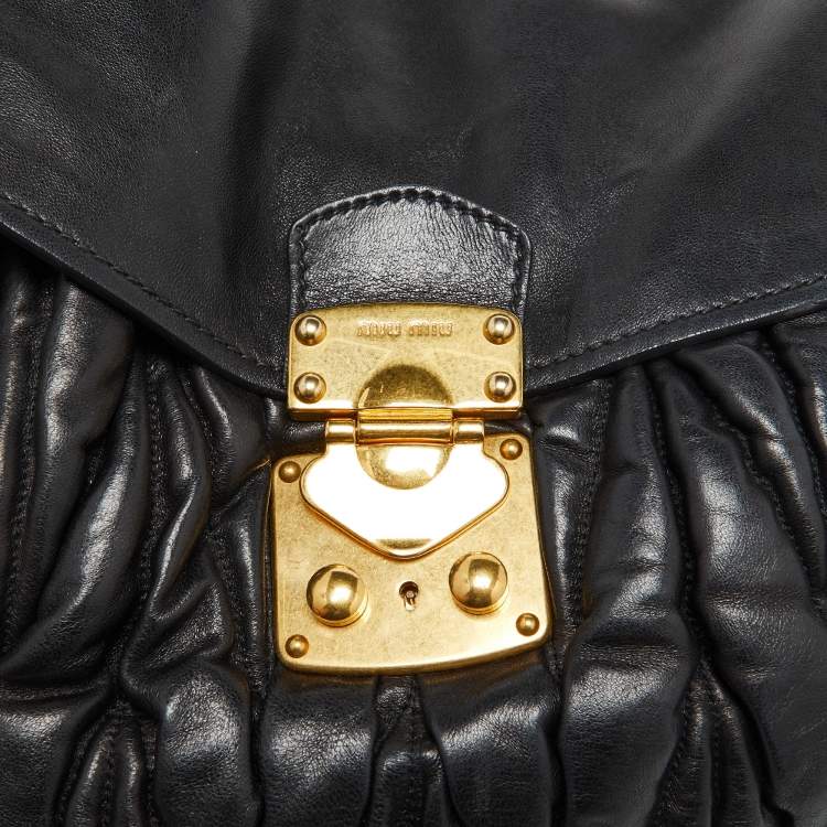Pre Owned Miu Miu Black Matelassé Leather Front Flap Hobo