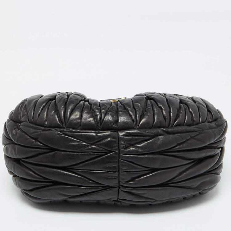 Pre Owned Miu Miu Black Matelassé Leather Front Flap Hobo