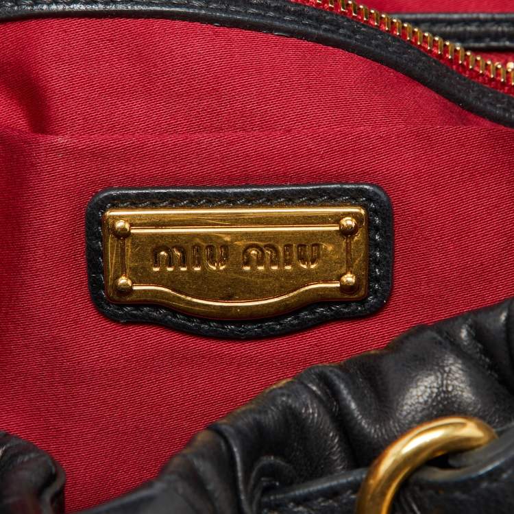 Pre Owned Miu Miu Black Matelassé Leather Front Flap Hobo