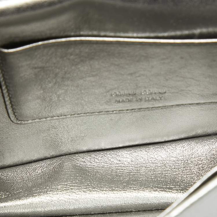 Pre Owned Miu Miu Metallic Grey Matelassé Leather Crystals Embellished Chain Clutch